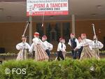 Mezinárodní folklorní festival Písní a tancem